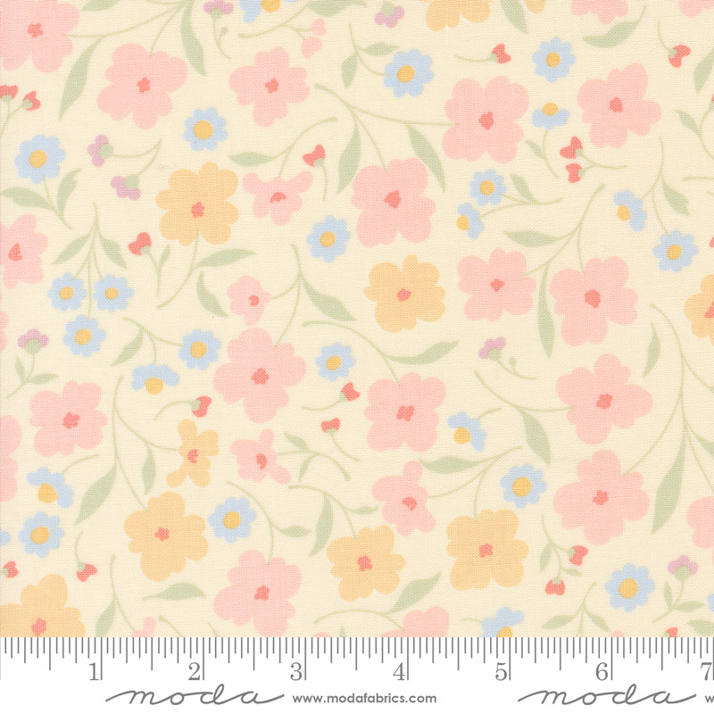 Cottage Charm Soft Yellow Wallpaper Florals Yardage by Heather Briggs for Moda Fabrics
