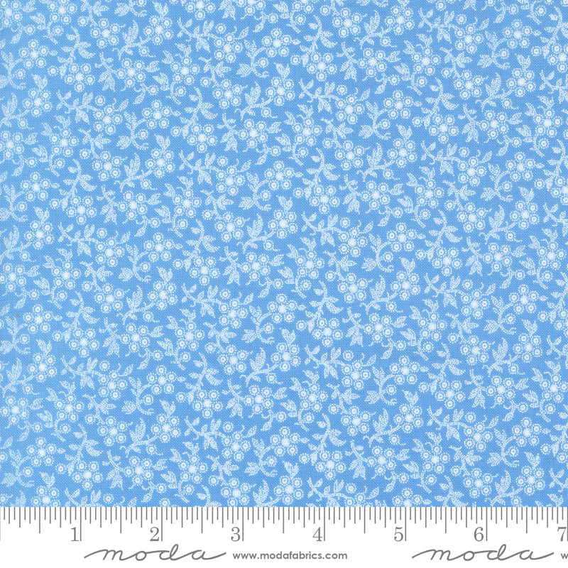 Denim & Daisies Stonewashed Daisy Fields Yardage by Fig Tree & Co. for Moda Fabrics