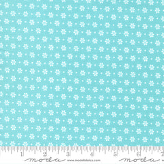 Bountiful Blooms Spray Daisy Ditsy Yardage by Sherri & Chelsi for Moda Fabrics