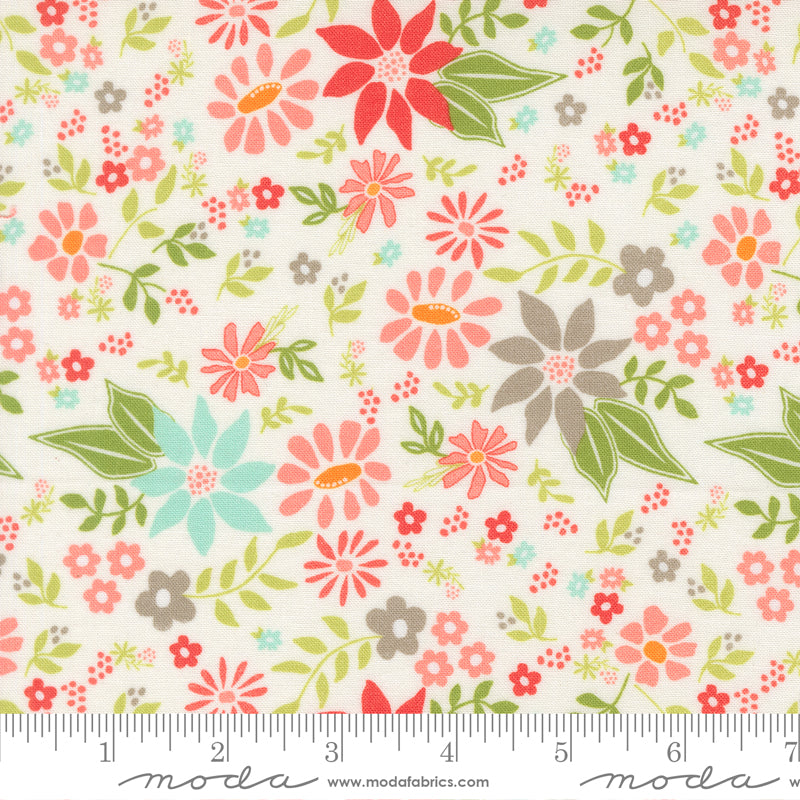 Poinsettia & Pear Cloud Poinsettia Yardage by Sherri & Chelsi for Moda Fabrics