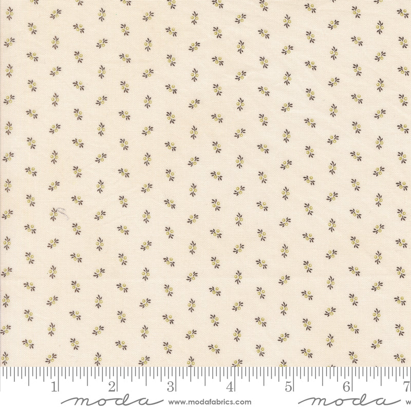 Pumpkin Spice Gatherings Cream Celery Berry Sprig Yardage by Primitive Gatherings for Moda Fabrics