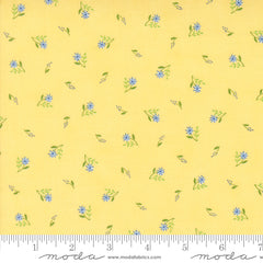 On Lake Time Daisy Flowers on Shore Yardage by Deb Strain for Moda Fabrics
