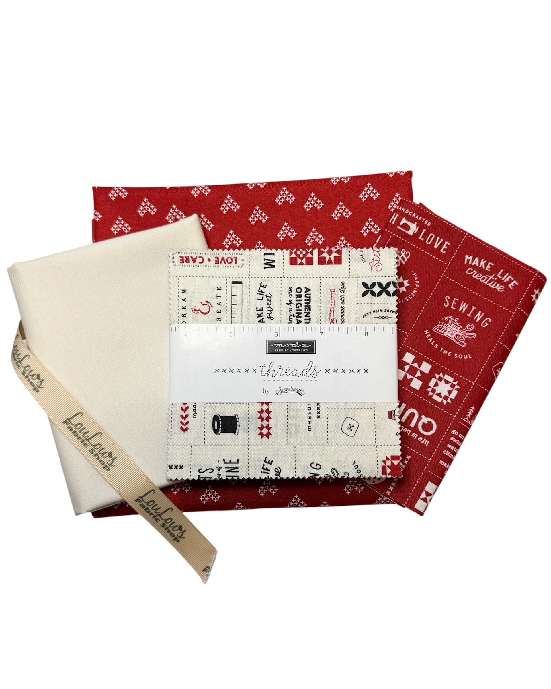 Threads Heartstrings Pillow Kit