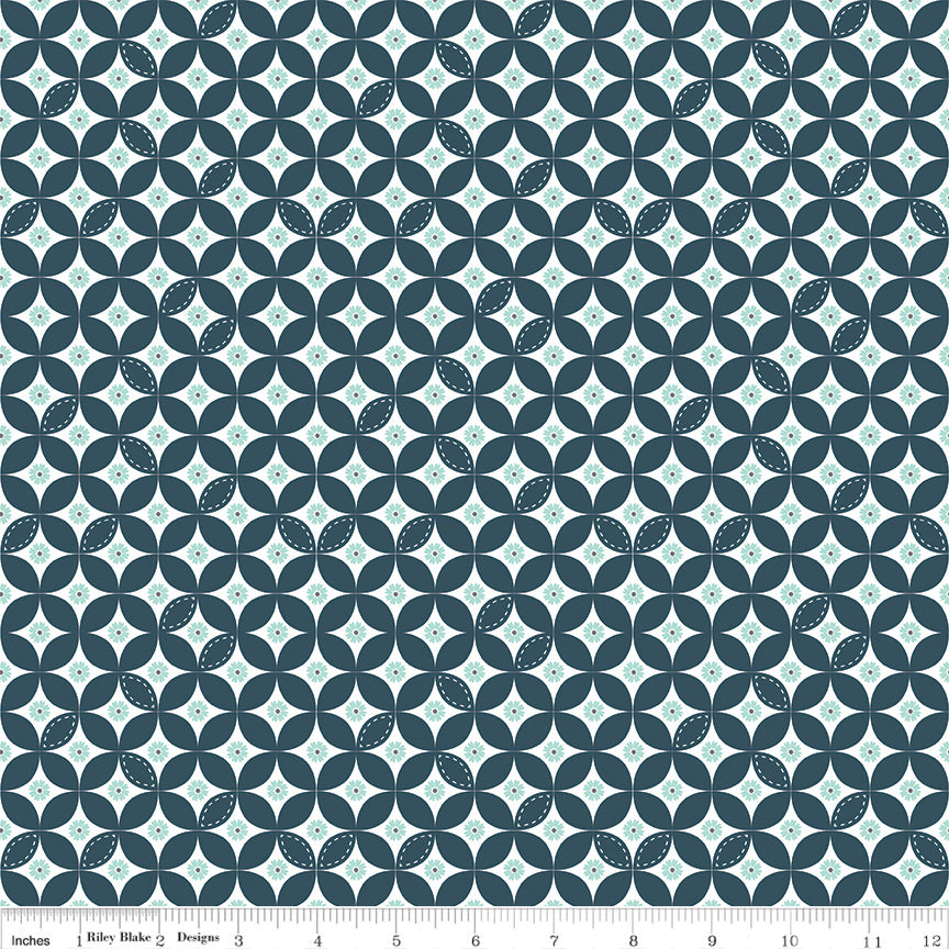 Berry Market Stargazer Daisies Yardage by Beverly McCullough for Riley Blake Designs