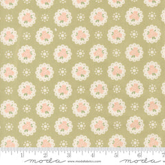 Handmade Sweetness Quilting Cuddle Pear Doily Yardage by Heather Briggs for Moda Fabrics