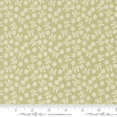 Handmade Sweetness Pear Bows & Daisies Yardage by Heather Briggs for Moda Fabrics