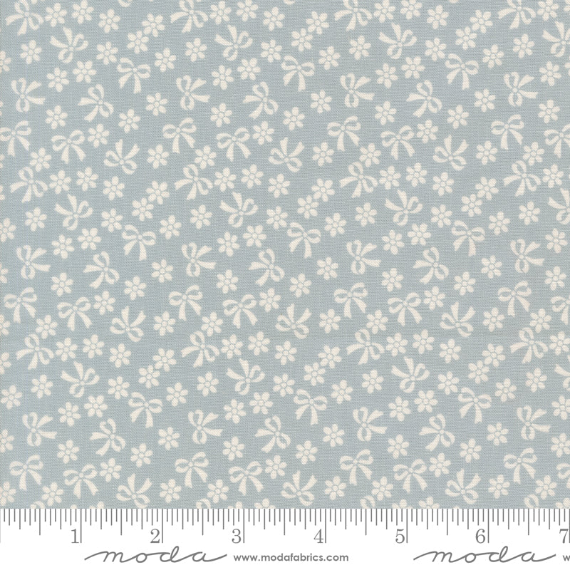 Handmade Sweetness Powder Blue Bows & Daisies Yardage by Heather Briggs for Moda Fabrics