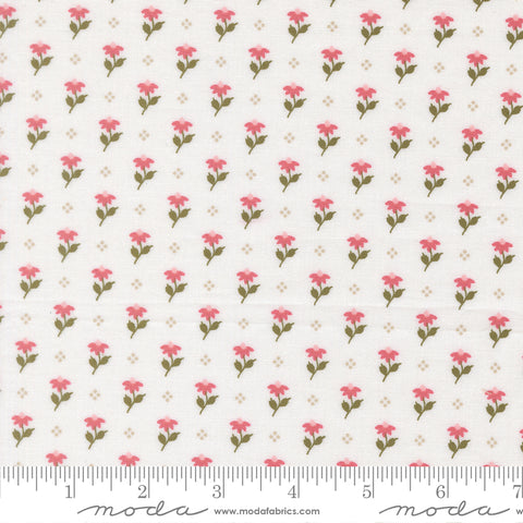Wild Honey Daisy Bumbling Posies Yardage by Lella Boutique for Moda Fabrics