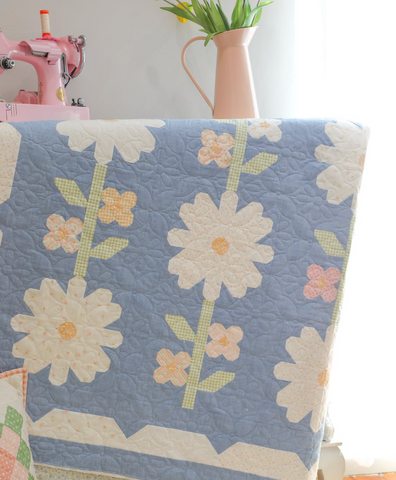 PREORDER Dear Daisy Daisy Love Quilt Kits