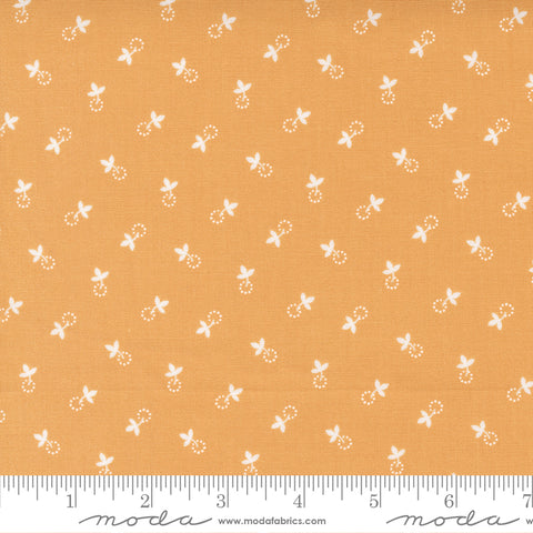Cinnamon & Cream Butterscotch Berry Leaf Yardage by Fig Tree & Co. for Moda Fabrics